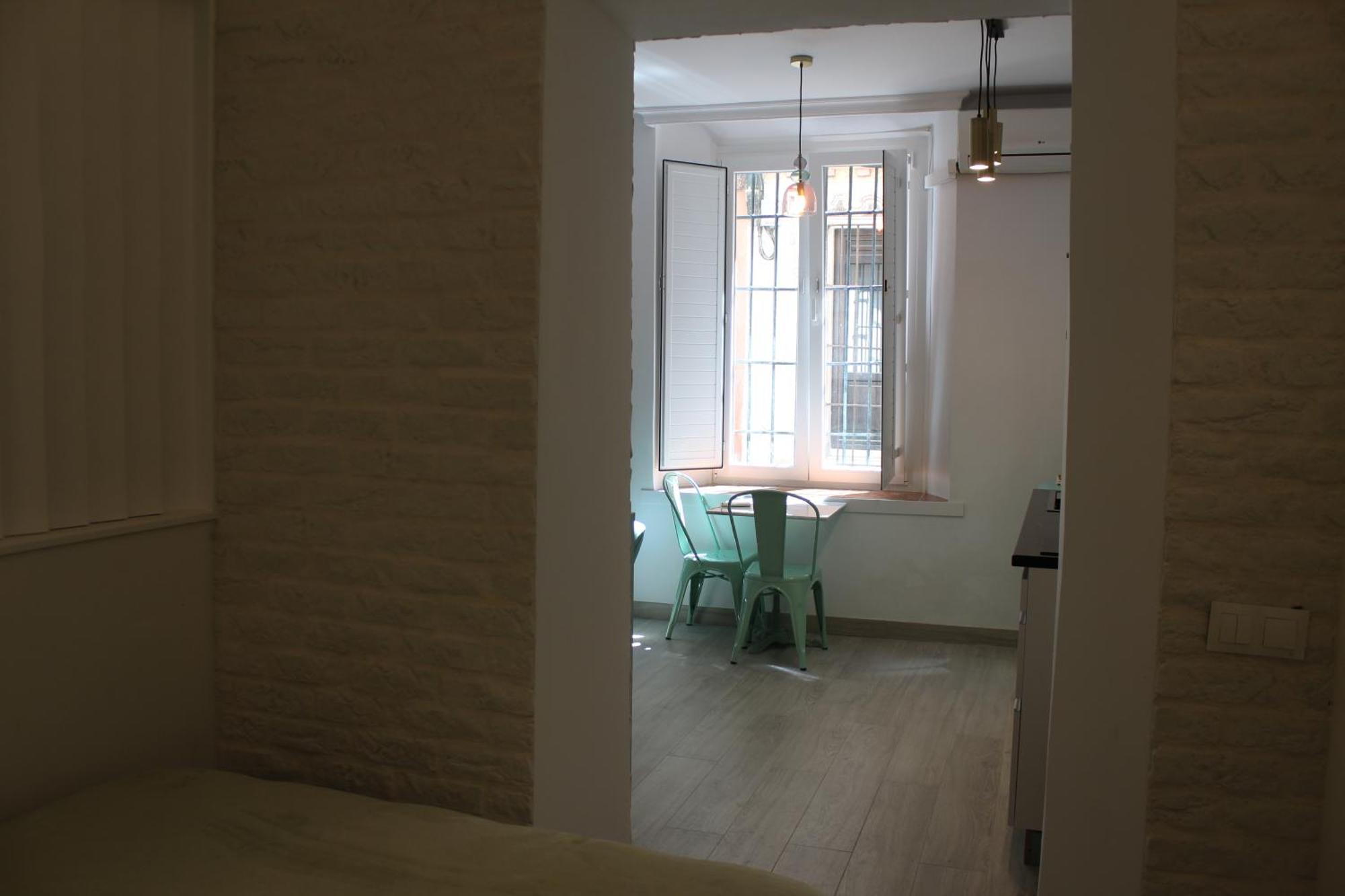 Iyourbasics Lovely Studio Hinestrosa 23 Free Wifi&Ac Málaga Exteriör bild