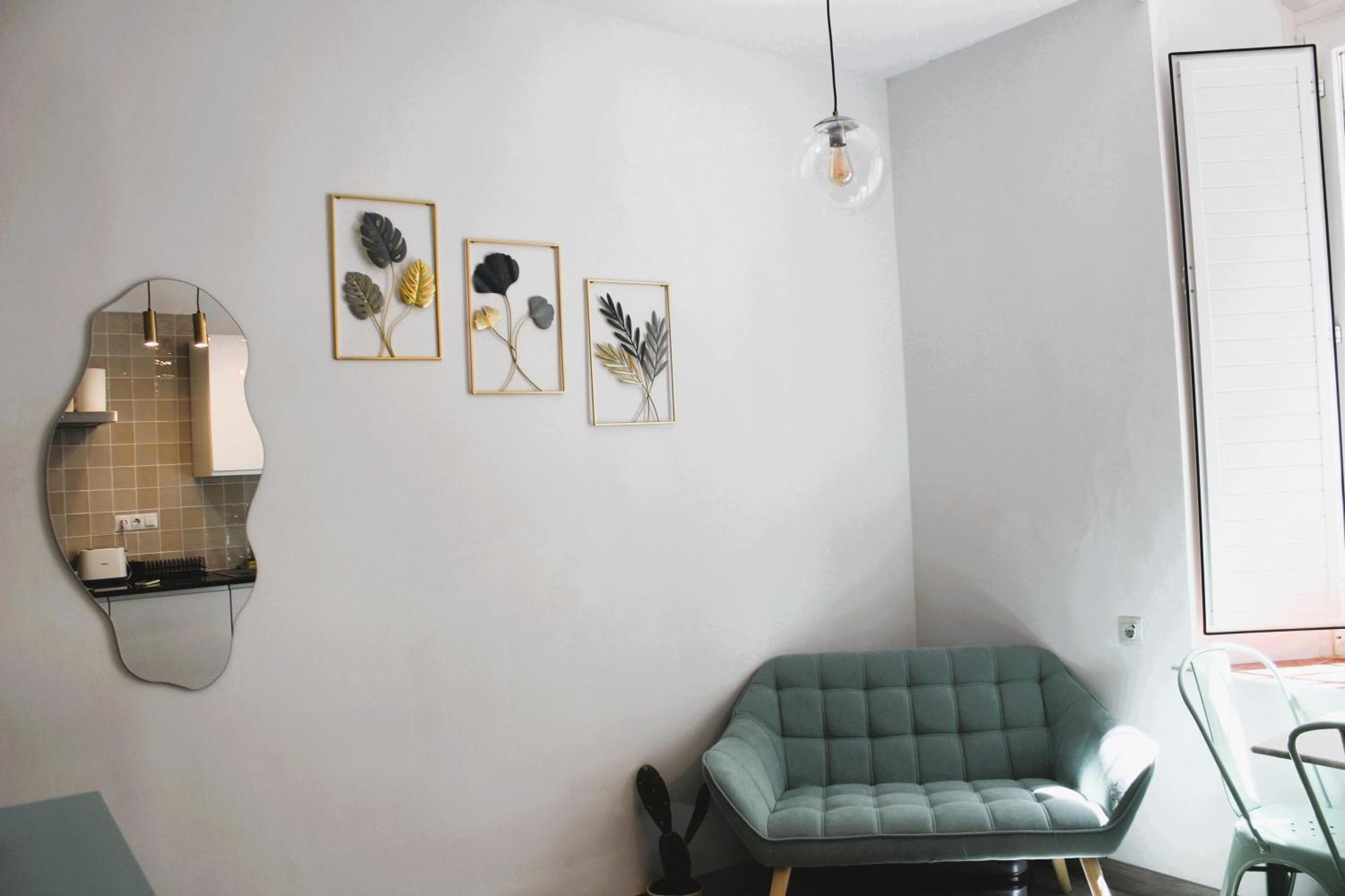 Iyourbasics Lovely Studio Hinestrosa 23 Free Wifi&Ac Málaga Exteriör bild